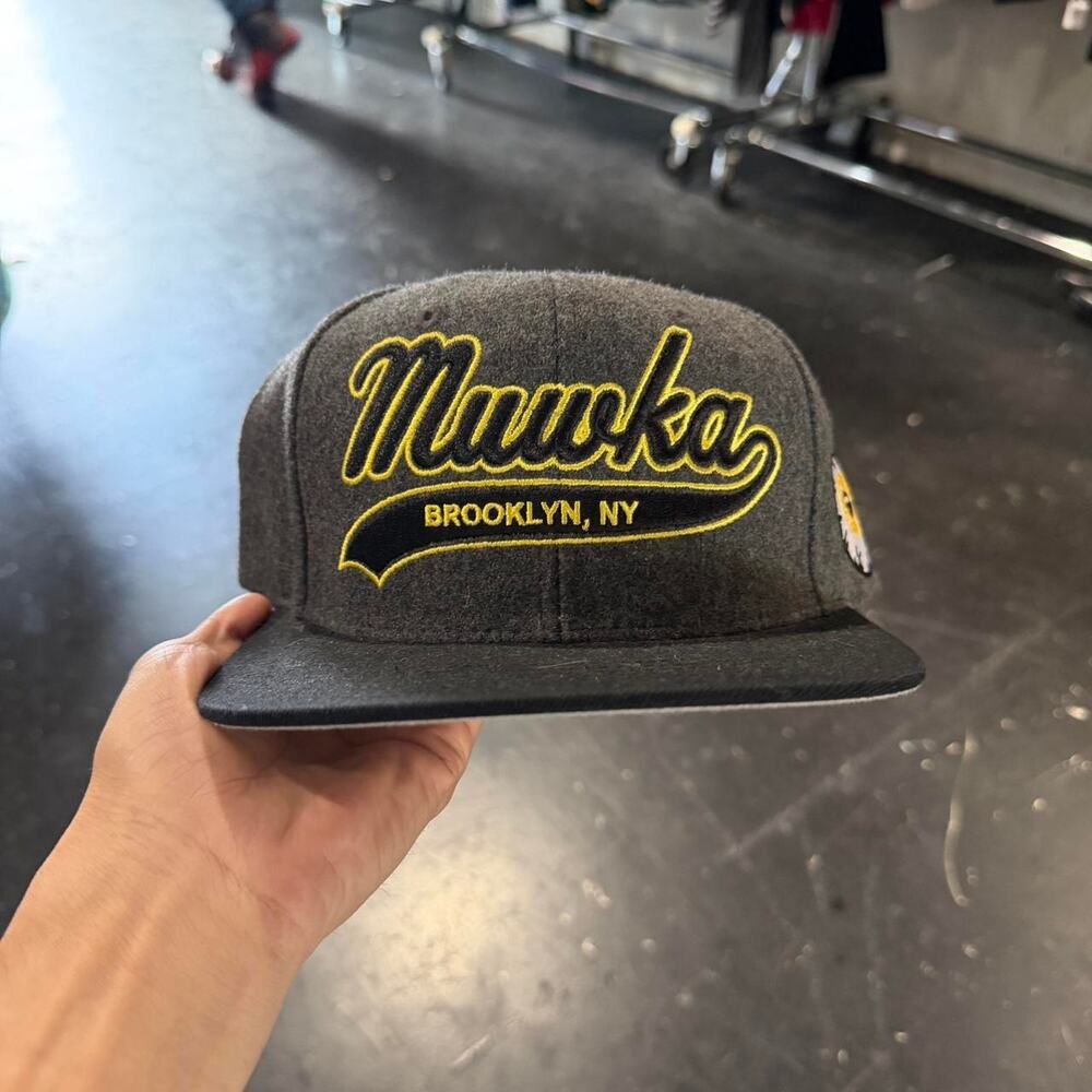 Mishka grey yellow snapback